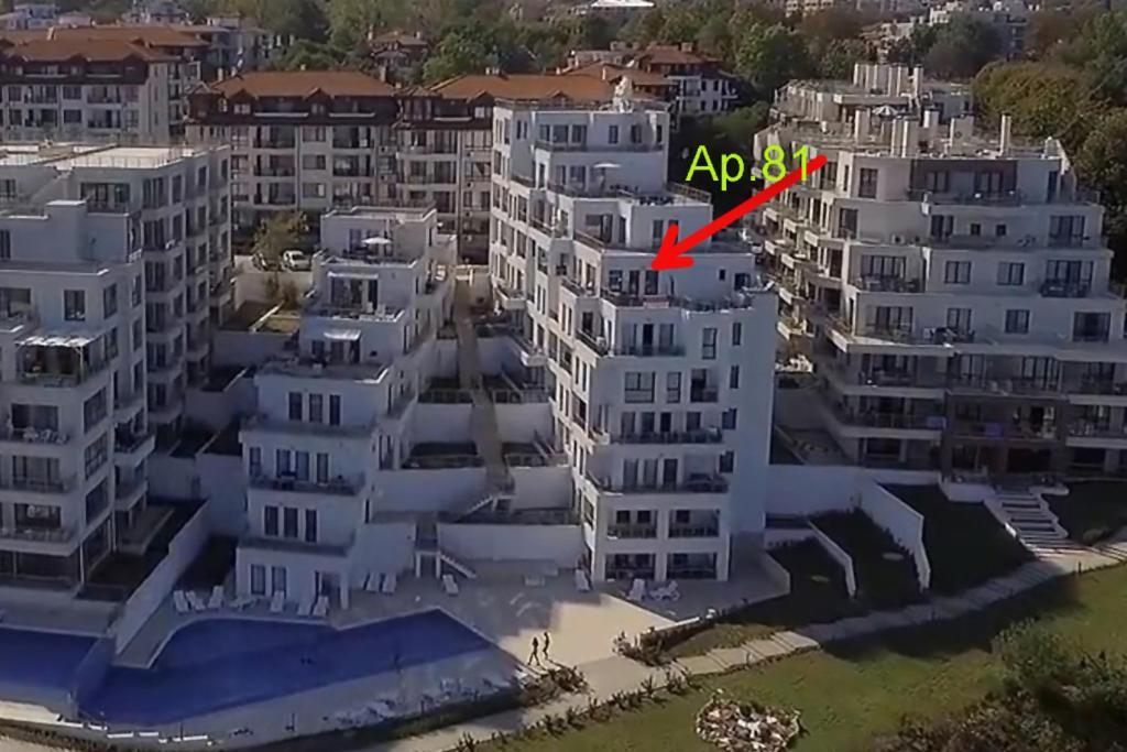 Byala Vista Loreta Apartments Exterior photo